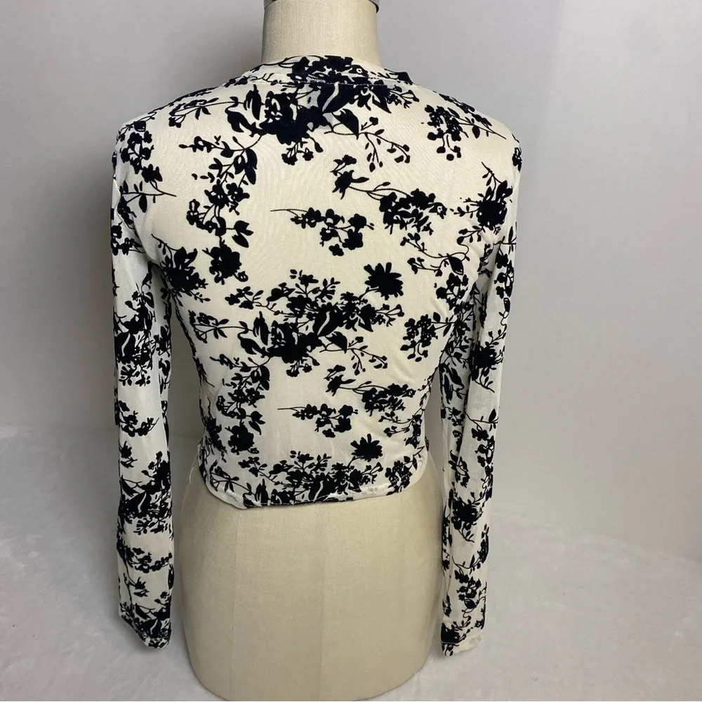 Dazy Black Floral See-through Long Sleeve Top Size XL